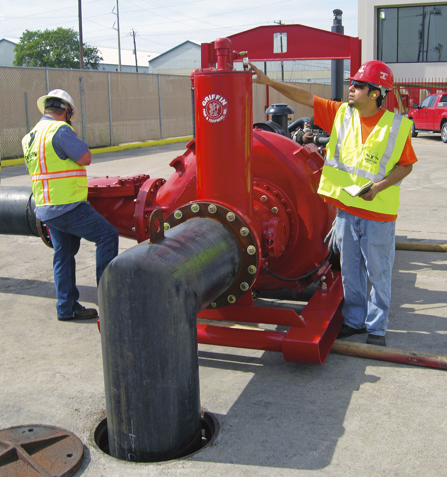 Sewer bypass pumping system with non-clog impeller