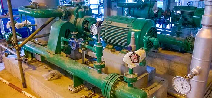 Parallel pumps during the installation phase