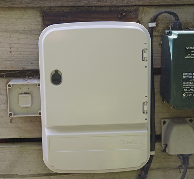 Image 4. The iota OneBox installed at each homesite provides remote control and monitoring of individual grinder pumps and can alert the utility before the customer becomes aware of any faults. (Courtesy of South East Water)